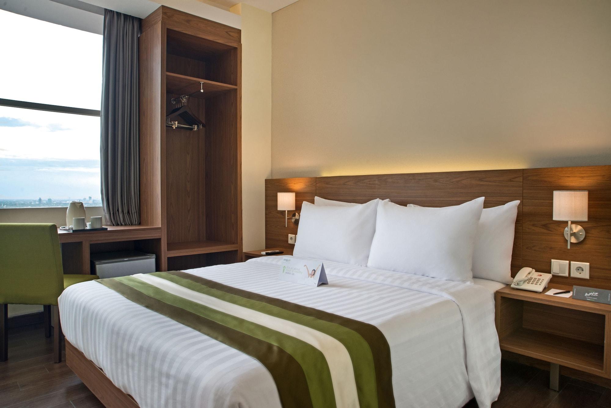 Grand Whiz Poins Simatupang Джакарта Экстерьер фото
