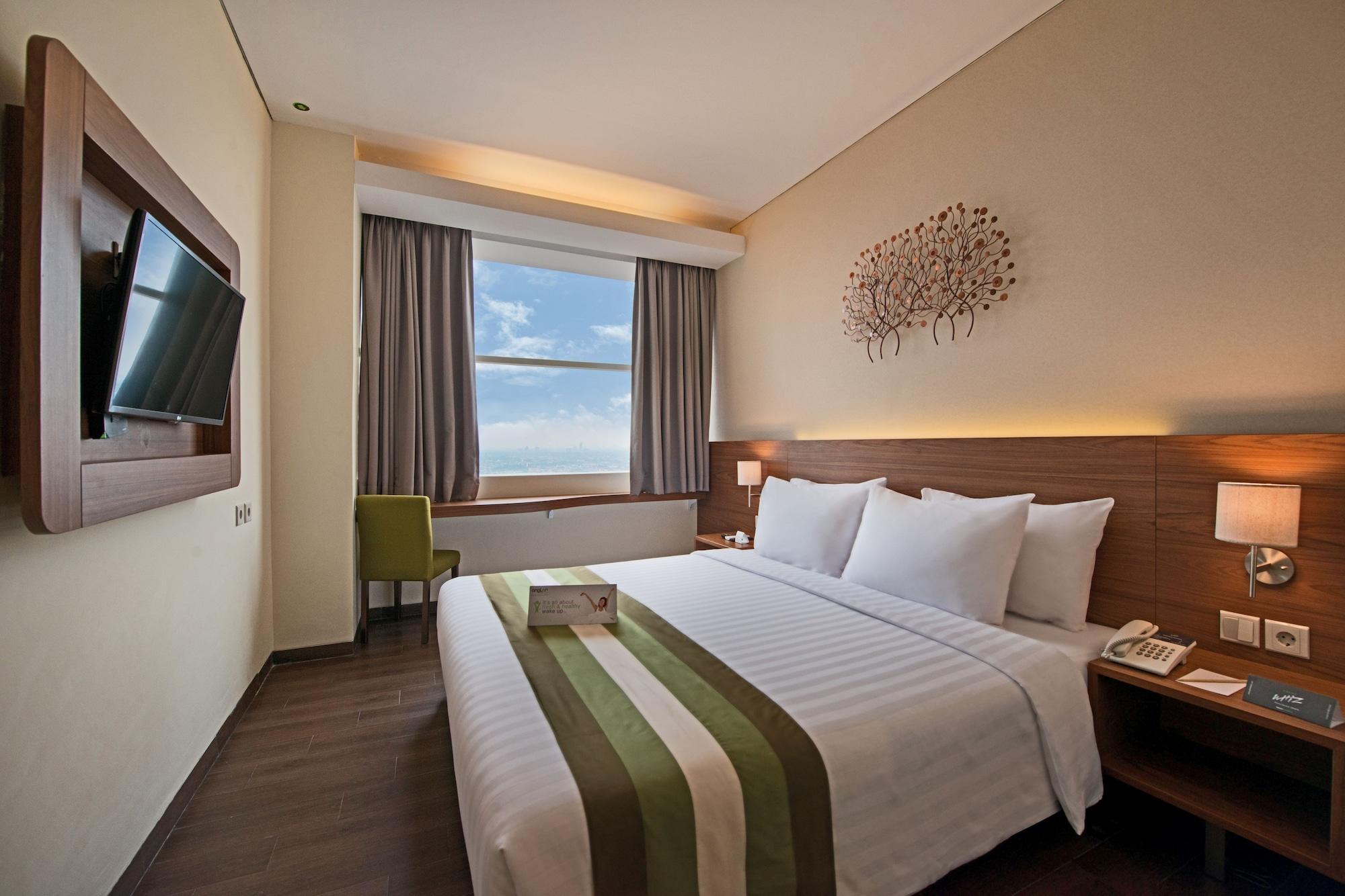 Grand Whiz Poins Simatupang Джакарта Экстерьер фото