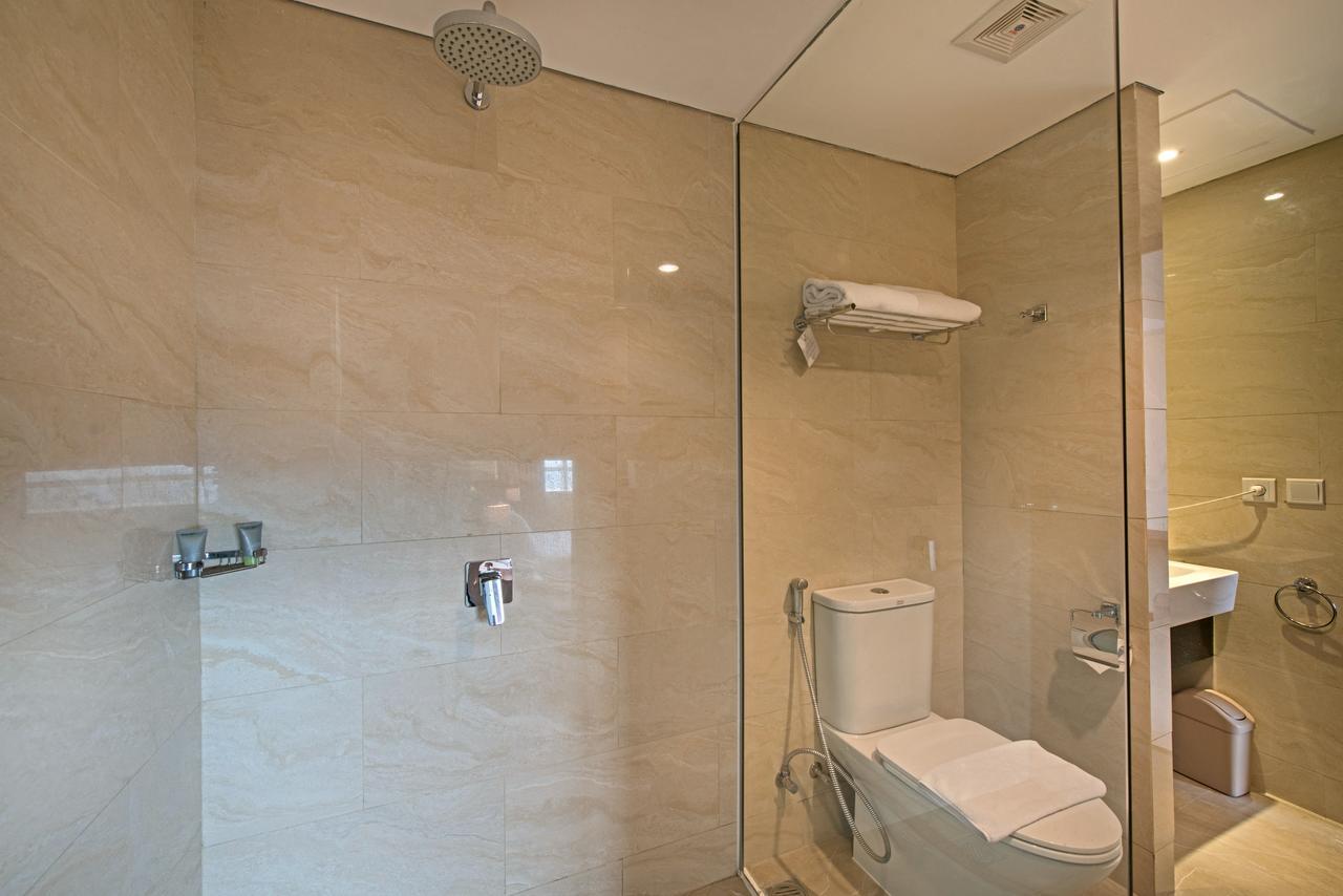 Grand Whiz Poins Simatupang Джакарта Экстерьер фото